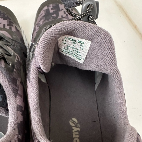 Saucony Voxel 9000 - Picture 7 of 9